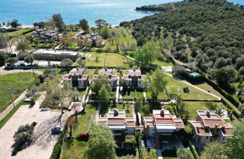 Porto Carras Villa | Escape to Paradise - Experience Luxury and Serenity at Villa Elina in Sithonia