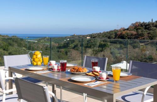 Episkopi Villa | Etesians Villa, Heated Pool & Spa Whirlpool, BBQ, By ThinkVilla