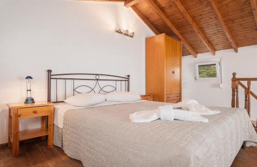Pythagorio Apartment | Ether Farmhouse