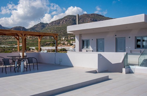 Makry Gialos Apartment | Exclusive holiday studio in a newly built residence
