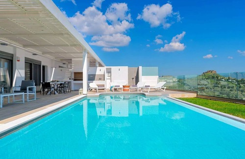 Vlicha Villa | Executive Rhodes Villa | Villa Gaia | Stunning Sea Views | 3 Bedrooms | Lindos