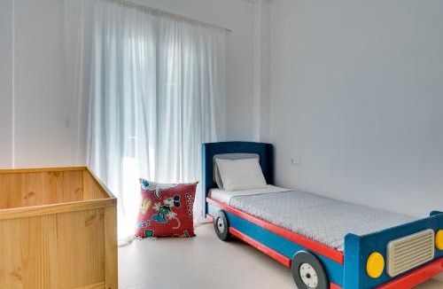 Ampelokipoi Apartment | Family Comfort Meets Modern style in Athens