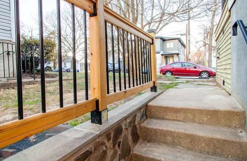 East Falls Church Apartment | Fantastic Falls Church HomeBase for DC area travel