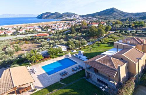 Nea Iraklitsa Villa | Ferenity