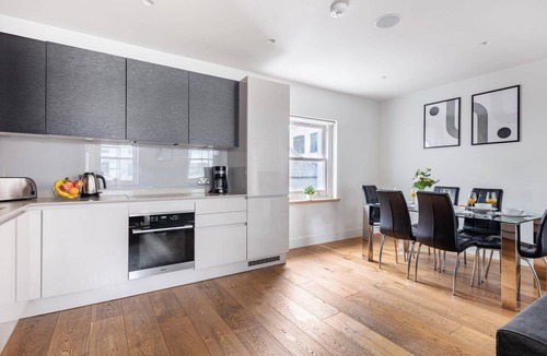 Fitzrovia Apartment | Fitzrovia Spacious 2BR2BA by Bloomsbury