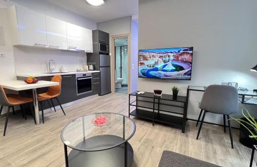 Ampelokipoi Apartment | FlatG 23