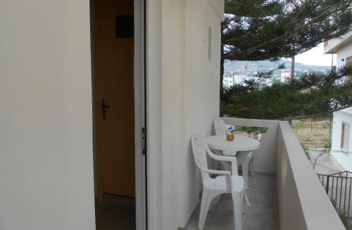 Kokkini Chani Apartment | Frosso's Apartments