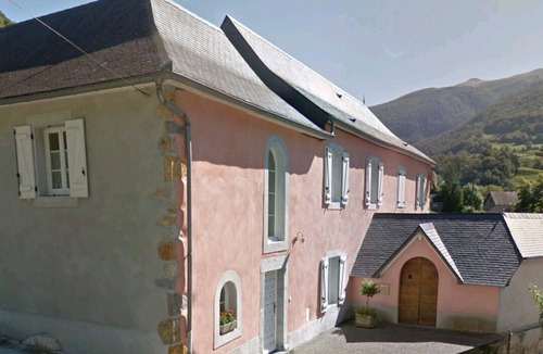 Sainte-Engrace House | Gîte Ainerak de montagne - Swimming pool and spa in Sainte-Engrâce