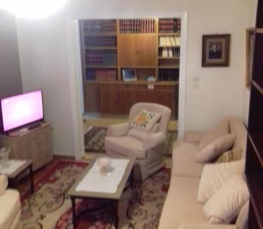 Ampelokipoi Apartment | George apartment