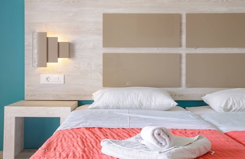 Katastari Apartment | Giannis Pool Studios 3, Alykes, Zakynthos, Greece