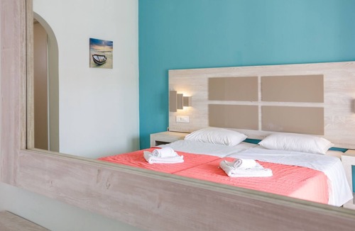 Katastari Apartment | Giannis Pool Studios 5, Alykes, Zakynthos, Greece