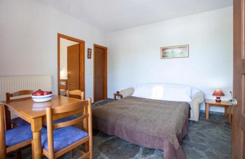 Mikros Gialos Apartment | Giapis apartment