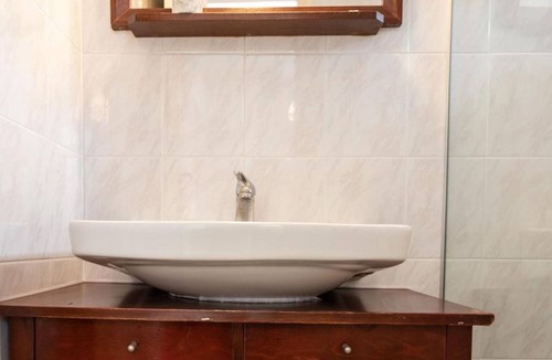 Kato Stalos House | Girogiali beach hotel