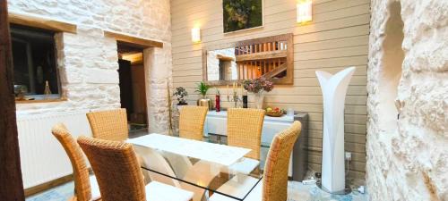 Marthon House | Gite de Marthon, 10 personnes