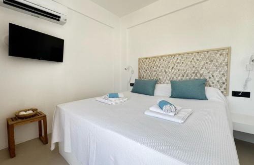 Molos Villa | Gorgeous Villa with Sea View