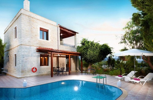 Loutra House | Graceful sea view villa with private pool & BBQ - disCrete Villa Loutra