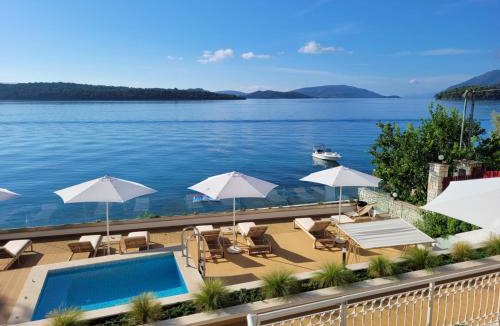 Perigiali Apartment | Greek Beach House Complex B2