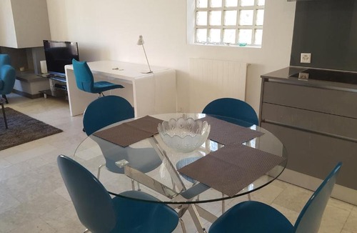 Eaux-Vives Vollandes Apartment | Grenade