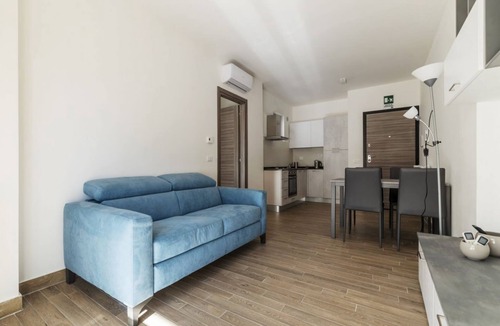 Centro Giano Apartment | GuestHost - Comfortable apartment located on the sixth floor of a modern residence equipped with a lift.In 40 square meters of space it comfortably accommodates two people with a double bedroom.Located in the Fonte Laurentina district, near the ring road