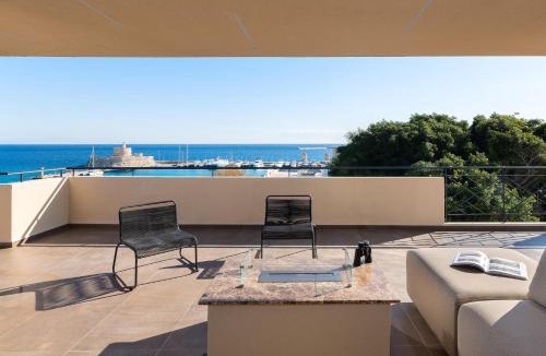 Rhodes House | Hamilton Elite Penthouse