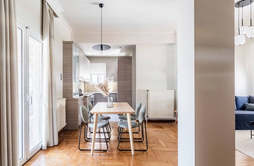 Exarhia Apartment | Harmonious 2BR Apartment in Exarchia