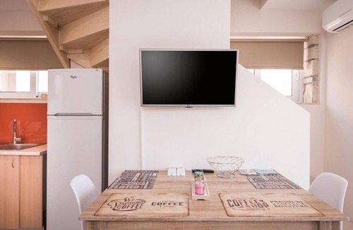 Platanias Town Apartment | Harmonious Athina Apartments Near the Beach