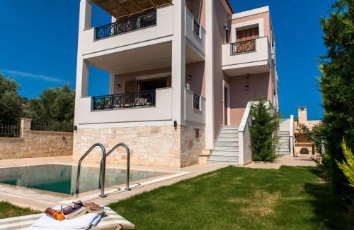 Adele Villa | Harmony and Nature Family Villas - 3km from beach