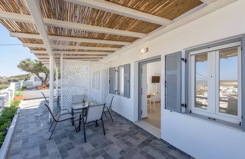 Milos House | Helenas Cycladic House