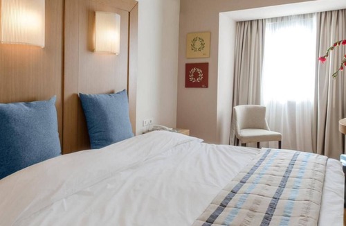 Plaka Hotel | Hermes Hotel