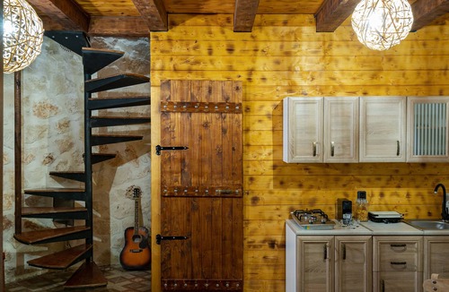 Koiliomenos Villa | Hidden Hills Bio Farm with Private Pool