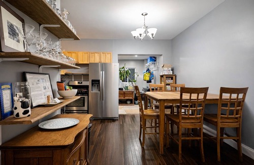 Near Northeast House | Historic Eco Rowhome, 4BR/6bed, 2.5BA, Pet Friendly, Free Street Parking