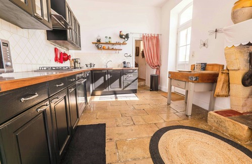 Tabanac House | Historic mansion with pool by the Garonne river