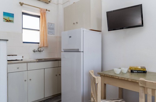 Kipri House | Holiday Home '1a Kypri Seaview Perasma Studio' with Sea View, Wi-Fi and Air Conditioning