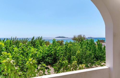 Kipri House | Holiday Home '6 Kypri Seaview Perasma Studio' with Sea View, Wi-Fi and Air Conditioning