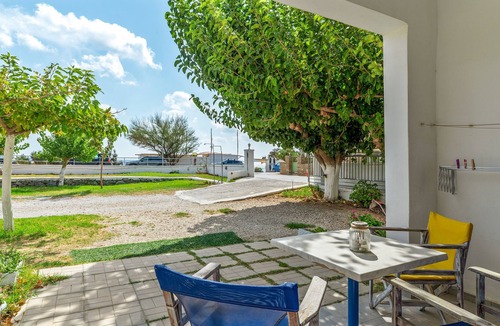 Kipri House | Holiday Home '7 Perasma Kypri Beach' with Private Terrace, Wi-Fi and Air Conditioning