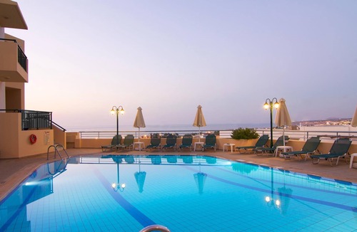Sfakaki Apartment | Holiday home complex with pool, close to the sea, wifi | Sfakaki, Crete