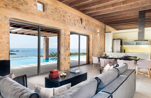 Livadia Villa | holiday villa rental crete, Crete villa to let