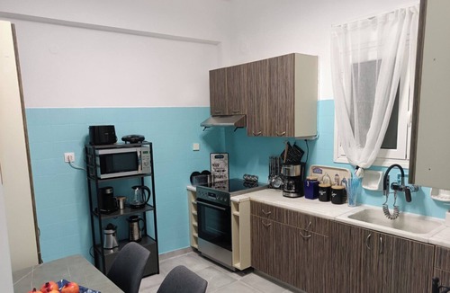 Irakleio House | Home & Garden with free parking close to Olympic Stadium