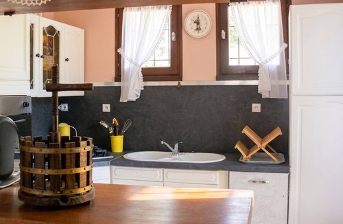 Marcillac-la-Croisille House | Homerez - House in Marcillac-la-Croisille