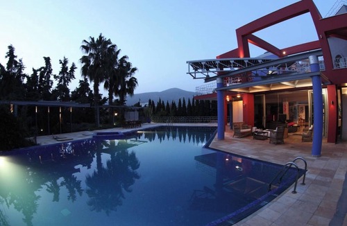 Eretria Villa | Homerez - Luxurious Villa in Eretria with Private Pool