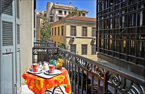 Plaka Hostel | Hostel ∙ 8 guests