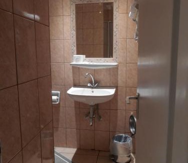 Plaka Hotel | Hotel Byron