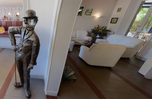 Argentat Hotel | Hotel Le Sablier Du Temps