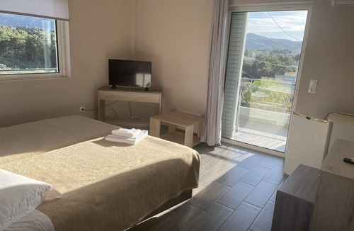 Skala Oropou Hotel | Hotel Paradise