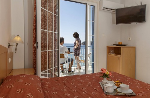 Tolo Hotel | Hotel Tolo