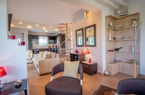 Drosia Villa | Ianthi Beach Villa-Ianthi Beach Villa