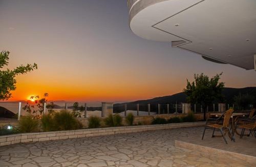 Igoumenitsa Apartment | ikosapartments-sea view 1-2
