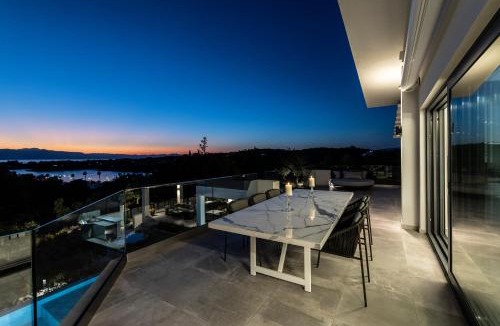 Kosta Villa | Ilios Villa