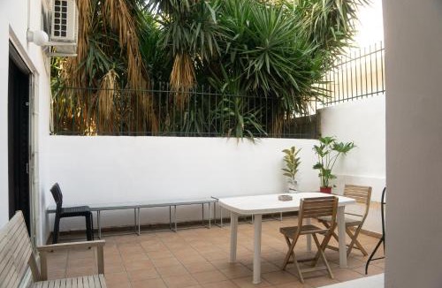 Attiki Hostel | Impact House Athens by Goodwill Caravan