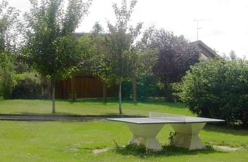 Mesples Cottage | Independent chalets with terrace and children's games in Mesples